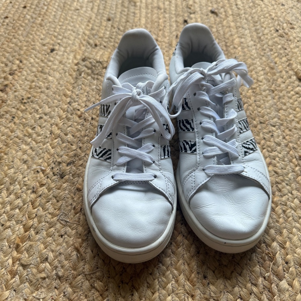 Adidas Grand Court Zebra Print White Leather Sneakers Trainers GZ0150 Womens 9 - Picture 2 of 9